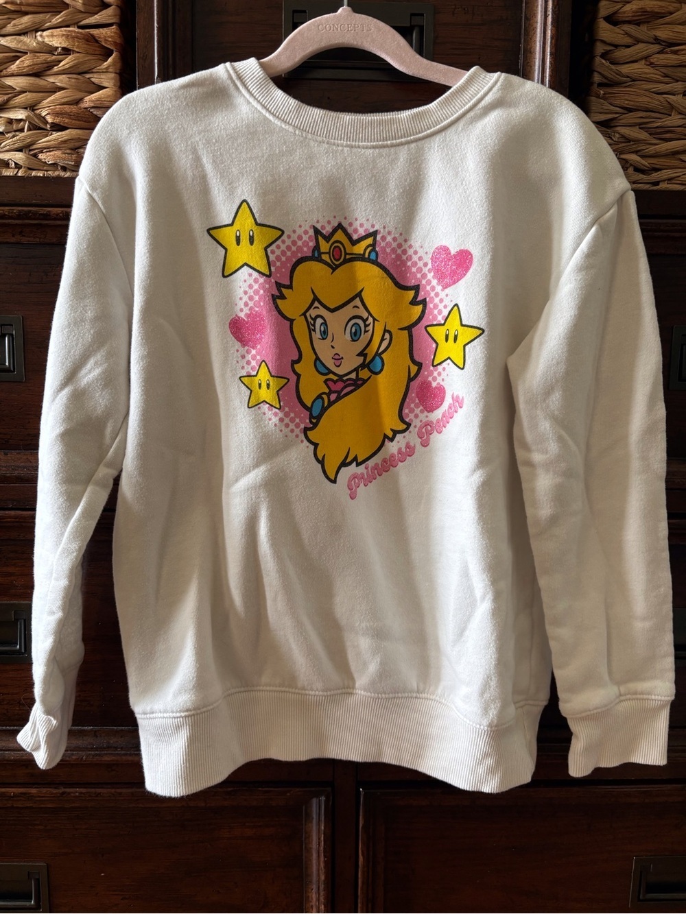 Princess Peach Graphic Sweatshirt in size M
